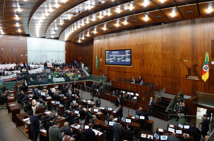  Plenário acolhe recurso para requerimento que susta decretos do governador tramite na AL