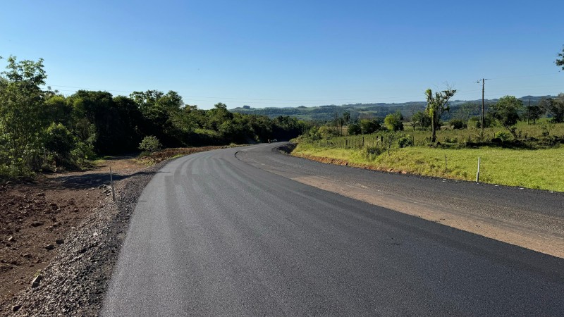  Pavimentação da ERS-324 entre Iraí e Planalto avança no norte gaúcho