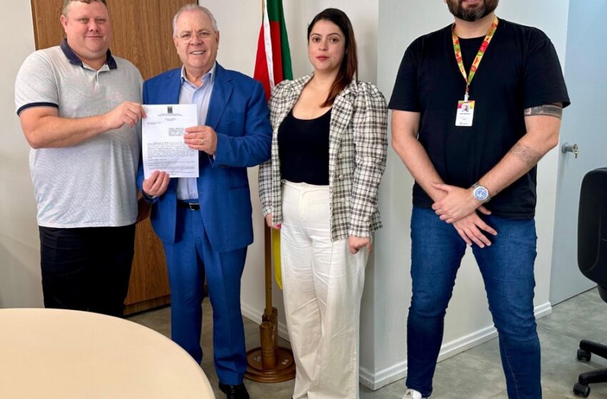  Estado firma convênios da Consulta Popular com 12 municípios