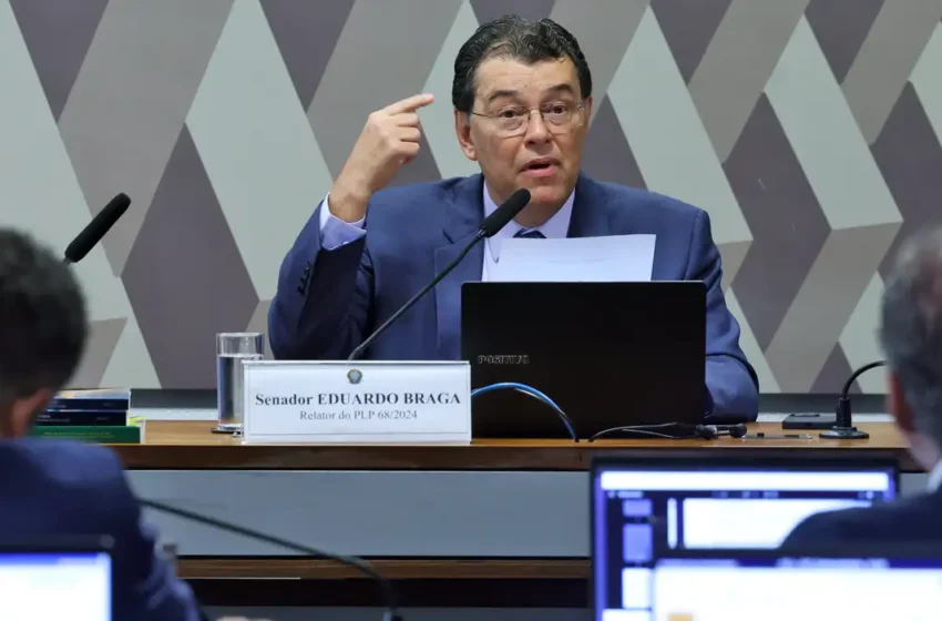  Reforma tributária com novo impacto no IVA é lida na CCJ do Senado