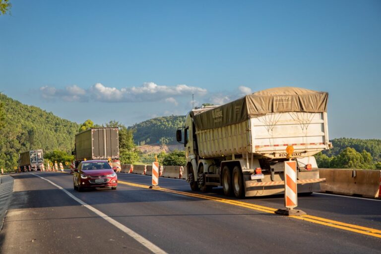 CCR ViaSul conclui obras de recuperação em trecho da BR-386, em Pouso Novo (RS)