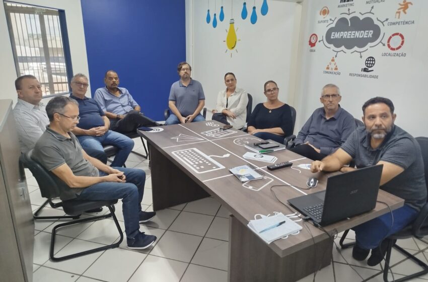  Reunião discute retorno do estacionamento   rotativo em Frederico Westphalen
