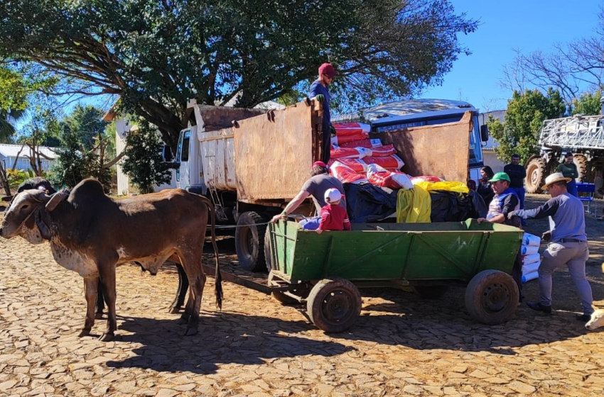  Administração Municipal de Rodeio Bonito realiza a distribuição de fertilizantes