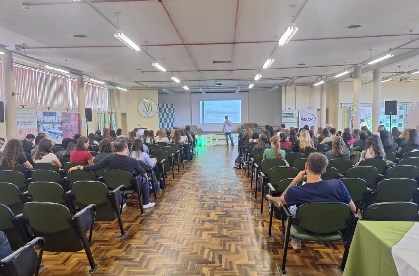  Cotrifred participa e apoia a 5ª Semana de Especialidades em Medicina Veterinária
