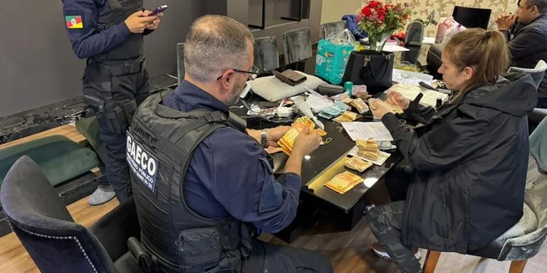  Empresários são presos em operação contra fraude de licitações no RS