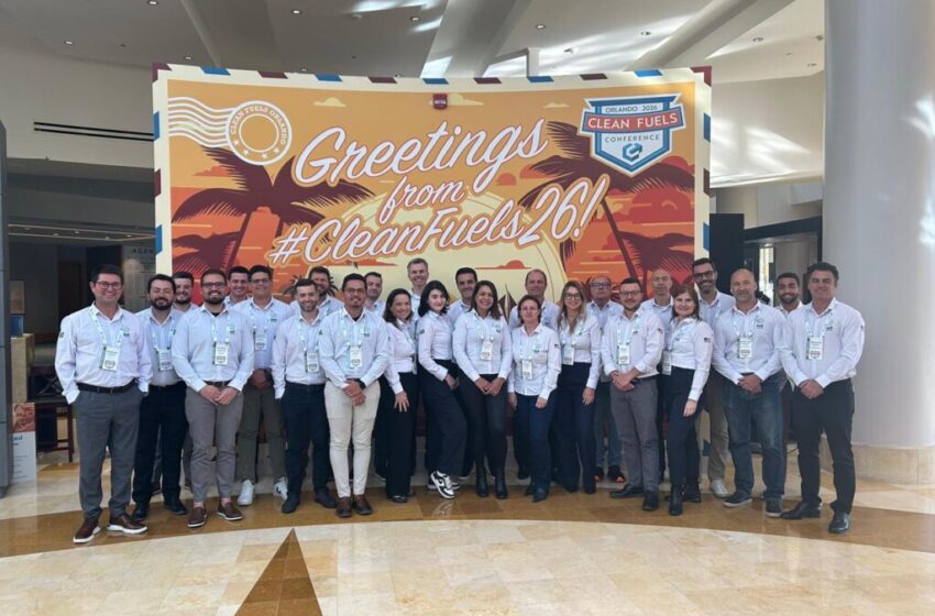  Be8 leva grupo de empresários brasileiros à conferência de combustíveis limpos em Orlando