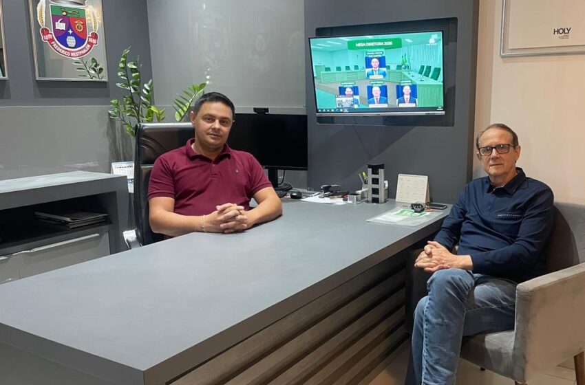  Direção do RS NORTE é recebida pelo Presidente do Poder Legislativo de Frederico Westphalen
