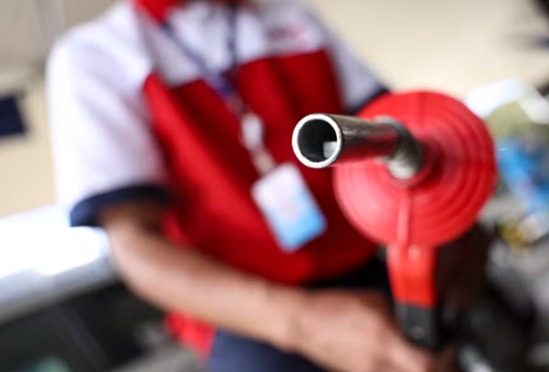 MPF pede suspensão do aumento de etanol na gasolina para 32% no Brasil