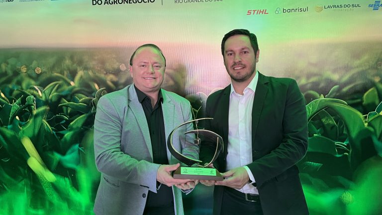 Programa Capacitar da Sicredi Conexão conquista reconhecimento estadual na Expointer