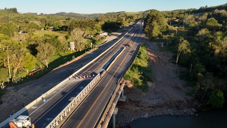 Duplicação da BR-386 avança com nova etapa de obras na ponte sobre o Rio Espraiado